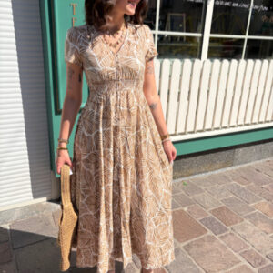 Robe longue feuillage camel et blanc MOLLY BRACKEN